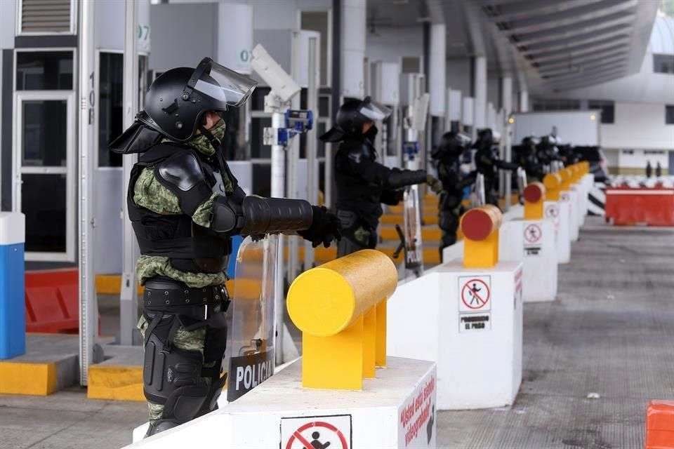 LA GUARDIA NACIONAL RESGUARDARÁ CASETAS PARA EVITAR MANIFESTANTES “LAS TOMEN” Y QUE REINE LA IMPUNIDAD EN LAS ZONAS DE PEAJE ¡NO HAY LANA Y AQUÍ SE LA QUIEREN QUEDAR LOS QUE PROTESTAN!