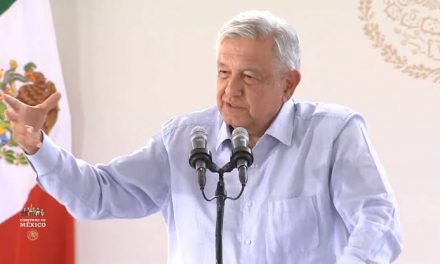 SOLAMENTE HAY RECURSOS PARA LO QUE LE CONVIENE; ASEGURA AMLO QUE “HAY CON QUE” AYUDARLE A TABASCO