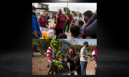 LUEGO DE INTENSOS DÍAS EN SAN LÁZARO, PAOLA GONZÁLEZ NO PARA Y HACE LA ENTREGA DE JUGUETES A NIÑAS Y NIÑOS DE SU DISTRITO<br> 