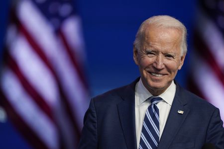 JOE BIDEN LLEGÓ PARA CAMBIARLE TOTALMENTE LA IMAGEN A ESTADOS UNIDOS, AHORA, NOMBRA A UN LATINO COMO SECRETARIO DE SALUD EN SU GABINETE FEDERAL, ¡SE ACABÓ EL ELITISMO!