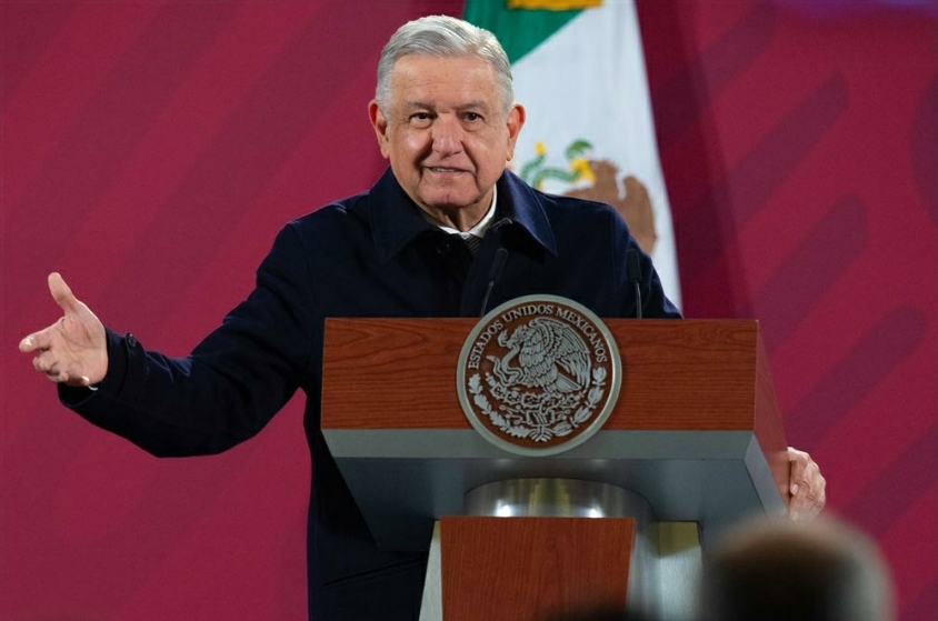 LÓPEZ OBRADOR SI TIENE MUCHO QUE DECIR DEL PRI, PAN Y PRD, PERO PARA MORENA, VERDE Y PT AHÍ SI “NO SE METE”