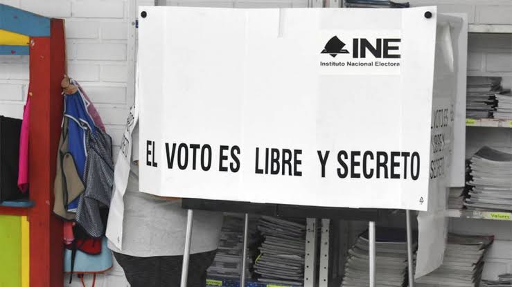 EN COAHUILA ALCALDES ENTRARON A GOBERNAR POR UN AÑO Y CON REELECIÓN PODRÁN HACERLO POR SIETE; AVALAN ‘’DOBLE REELECIÓN’’ DE EDILES EN TIERRAS COAHUILENSES