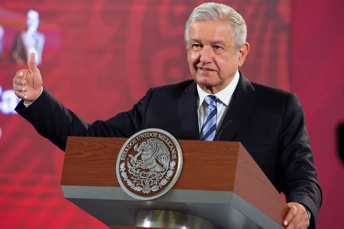 LÓPEZ OBRADOR SI VIVÍA DE LA GENTE, LITERALMENTE; REVELA QUE ANTES DE SER PRESIDENTE, RECIBÍA “APORTACIONES” DE SIMPATIZANTES