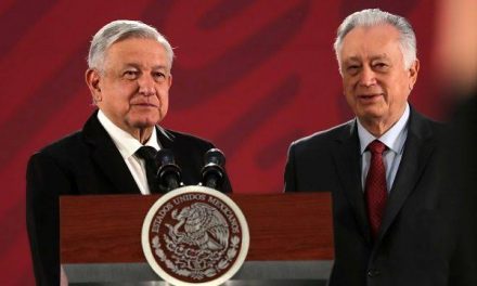 LÓPEZ OBRADOR ADMITE QUE MANUEL BARTLETT NO ES MUY QUERIDO POR CIERTOS GRUPOS, PERO NO DEBE SER CONTRA EL, SINO CONTRA EL PRESIDENTE