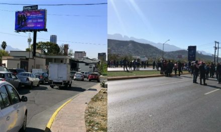 MAESTROS VUELVEN A BLOQUEAR LA AVENIDA CONSITUTICIÓN, LA ARTERIA PRINCIPAL DE LA CIUDAD, POR FALTA DE PAGOS DE AGUINALDO, ¡SIGUEN AFECTADO A LA CIUDADANÍA EN GENERAL!