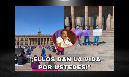 ’ELLOS ARRIESGAN LA VIDA POR SALVAR LA VIDA DE USTEDES’’: MANUEL DE LA O INVITA A ESTUDIANTES Y PASANTES DE MEDICINA A LA RUEDA DE PRENSA DE SALUD; ¡LOGRARON TRANSMITIR SU MENSAJE!