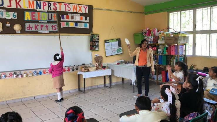 “SI O SI” EN AGOSTO REGRESARÁN A CLASES PRESENCIALES LOS ALUMNOS DE JALISCO.- ENRIQUE ALFARO