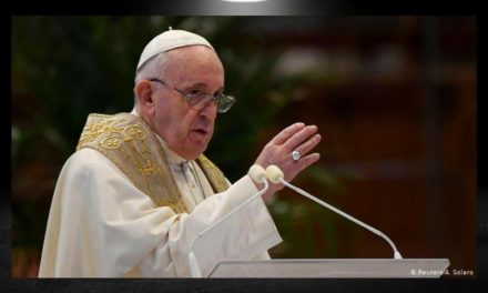 UN COMPORTAMIENTO EJEMPLAR ES LO QUE PIDIÓ EL PAPA FRANCISCO A LOS TRABAJADORES DE LA IGLESIA Y CON CARGOS INSTITUCIONALES