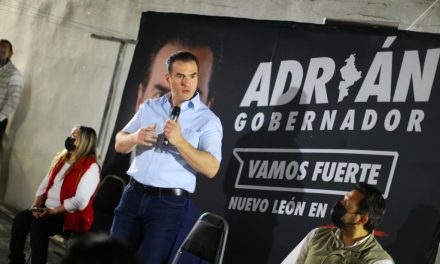 CONTINUA ADRIÁN RECORRIDOS EN SU PRIMER DÍA DE CAMPAÑA RUMBO A LA GUBERNATURA <br>