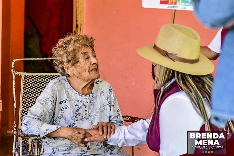 REAFIRMA BRENDA SU COMPROMISO POR LOS LINARENSES, YA QUE ELLOS SON SU PRINCIPAL MOTIVO Y MOTOR PARA LA CONTIENDA