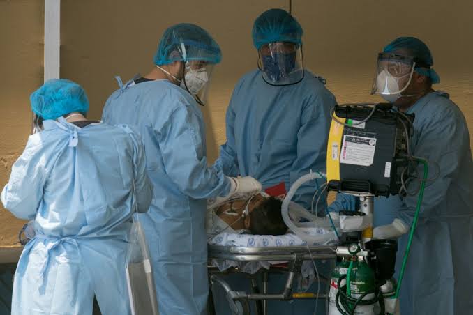 LOS MÉDICOS CONTRATADOS DURANTE LA PANDEMIA MANTENDRÁN SUS TRABAJOS <br>