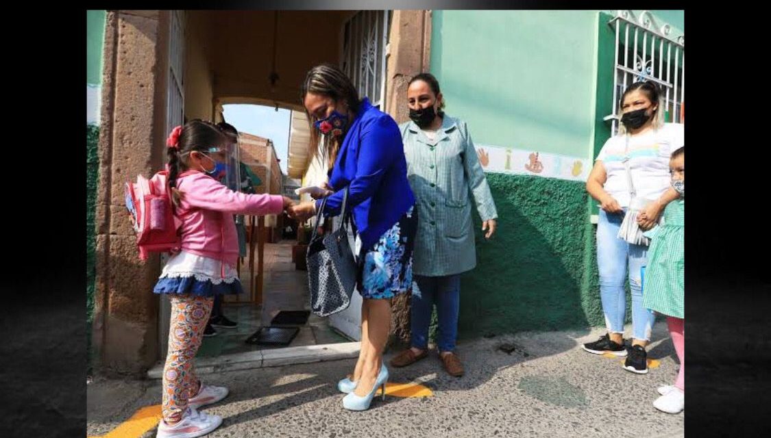 POR REPUNTE DE CONTAGIOS COVID EN NIÑOS,  DE NUEVO HAY POSIBILIDAD DE APLAZAR EL REGRESO A CLASES PRESENCIALES