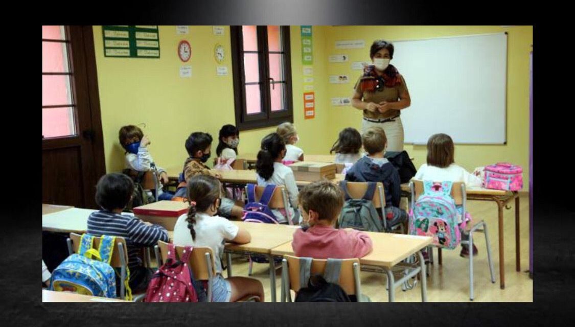 PIDEN COLECTIVOS Y PADRES DE FAMILIA REGRESAR A CLASES PRESENCIALES MIENTRAS QUE SECRETARIO DE SALUD DE NUEVO LEÓN DEFIENDE POSTURA DE MANTENER LA SANA DISTANCIA