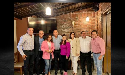 DIPUTADOS FEDERALES DEL PRI EN NUEVO LEÓN PLANEANDO CON EL COORDINADOR NACIONAL Rubén Moreira Valdez <br>