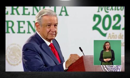 ASEGURA AMLO QUE PESE A TODAS LA VOCES EL 30 DE AGOSTO DE REGRESARÁ A CLASES PRESENCIALES <br>