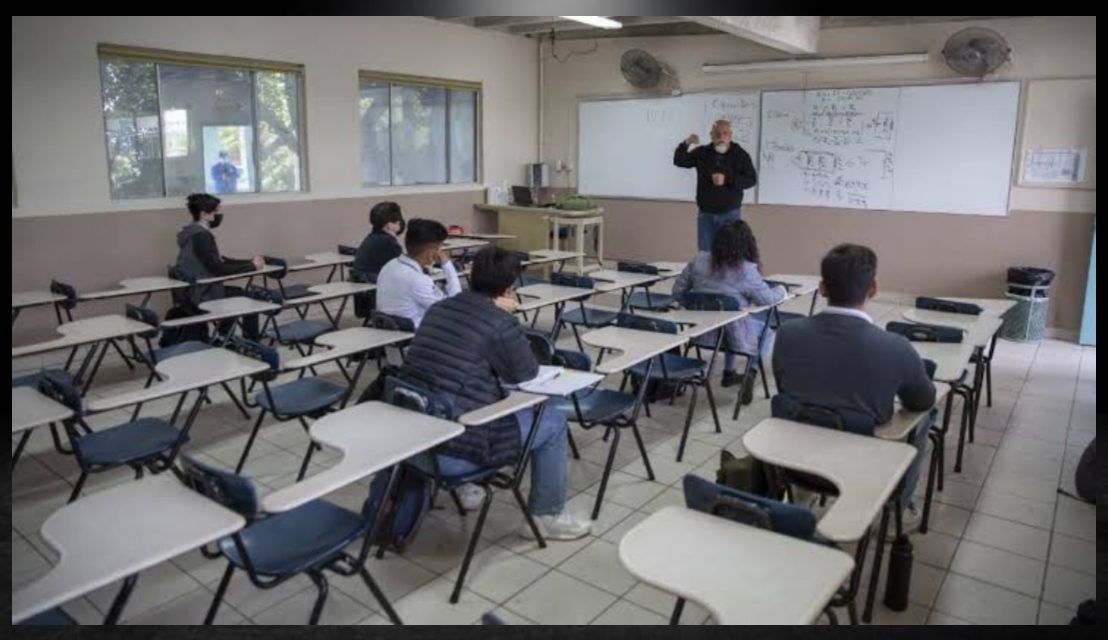 NO SE RINDE EL COLECTIVO ABRE MI ESCUELA SIGUE PRESIONANDO PARA EL REGRESO A CLASES PRESENCIALES PARA ESTE PRÓXIMO 30 DE AGOSTO