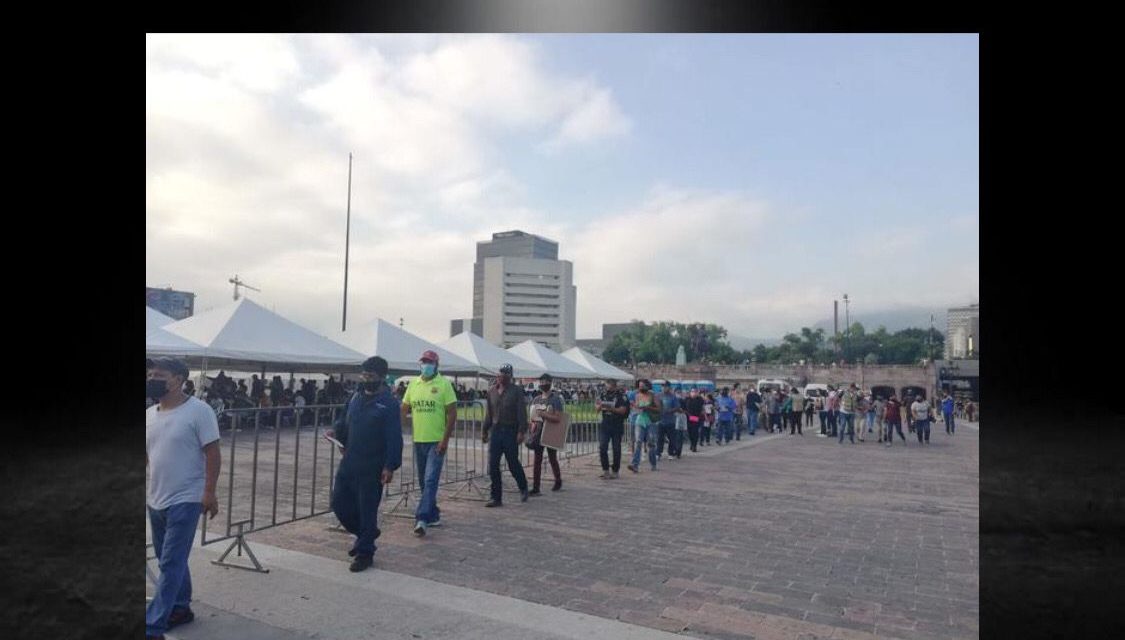 ÚLTIMO DÍA EN MONTERREY PARA APLICACIÓN DE VACUNAS DE 30 A 39 AÑOS <br>