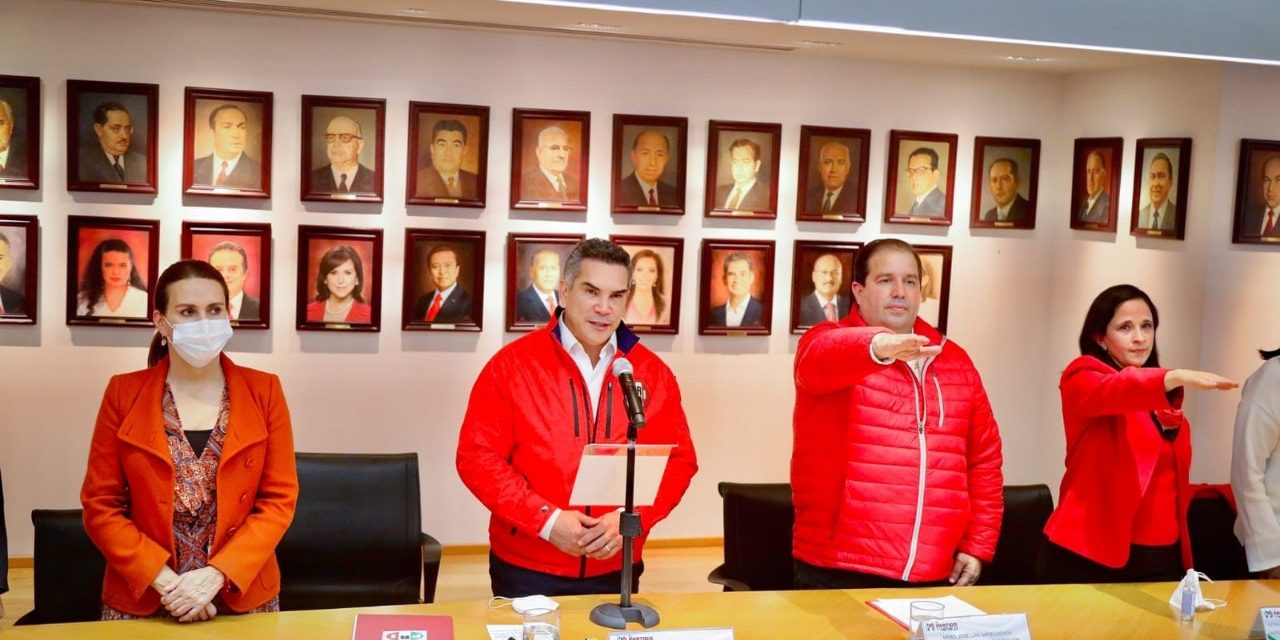 TIENE PRI NUEVO DIRIGENTE, ARRANCA ERA GARZA OCHOA CON EL TRICOLOR <br>