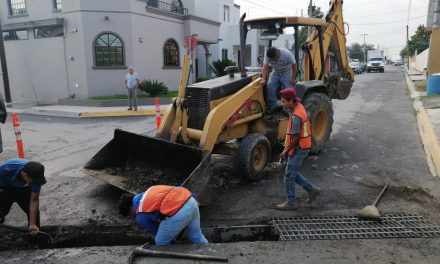 CONTINUAN LOS TRABAJOS DE LIMPIEZA DE ALCANTARILLAS EN EL MUNICIPIO DE ALLENDE