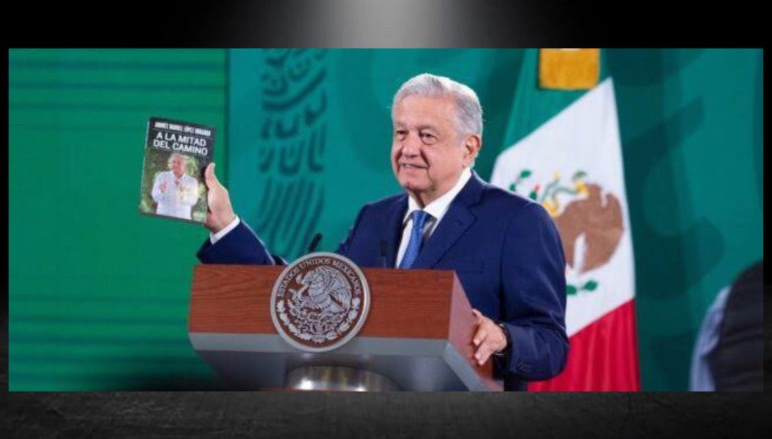 LOPEZ OBRADOR PRESUME LA RIQUEZA… PERDÓN LAS GRANDES VENTAS QUE HA LOGRADO SU LIBRO “A MITAD DE CAMINO” <br>