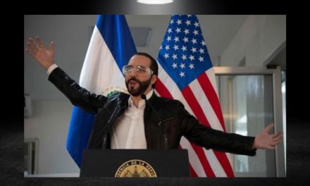 NAYIB BUKELE, EL PEOR EJEMPLO DE UN JOVEN CON PODER… SE AUTO DESCRIBE COMO EL DICTADOR MÁS COOL <br>