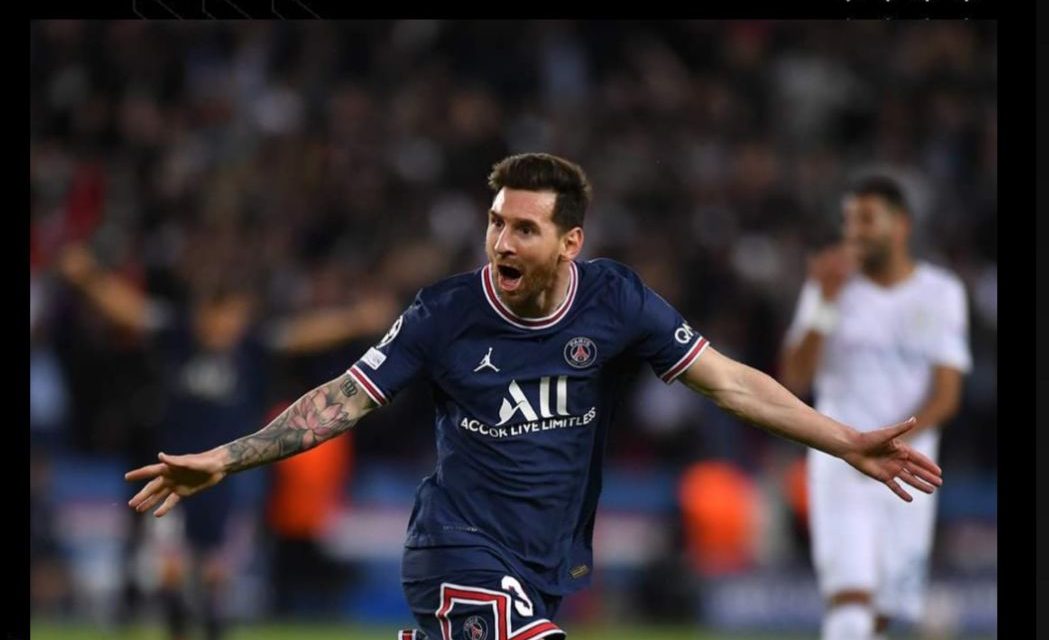 GANA EL PSG Y SE ESTRENA MESSI CON GOLAZO