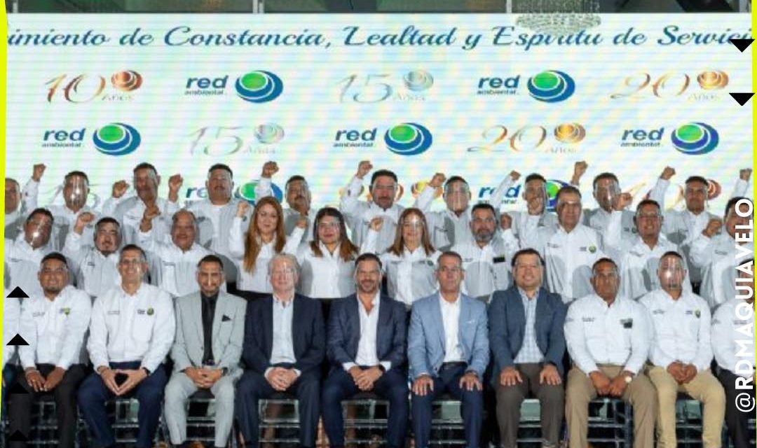 POR TRABAJADORES Y LEALES, ENTREGAN RECONOCIMIENTOS A PERSONAL DE RED AMBIENTAL