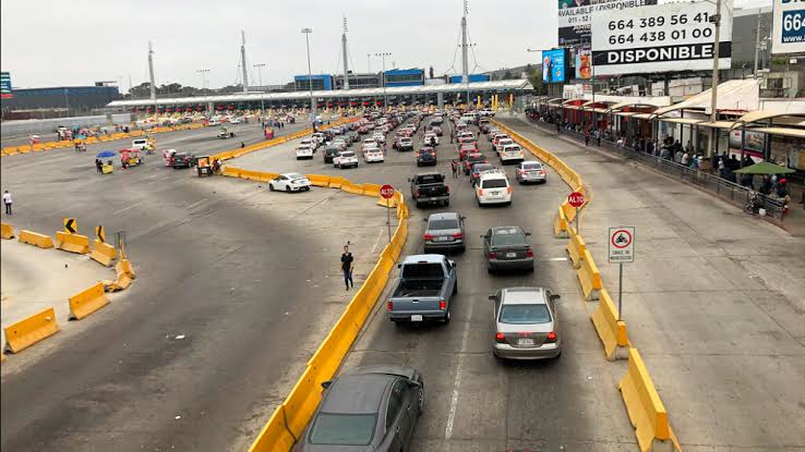 Y RECUERDE SI NO ESTÁ VACUNADO NO PUEDE PASAR, ESTADOS UNIDOS REABRE FRONTERAS Y YA REGRESA A DECENAS DE PERSONAS POR NO LLEVAR CERTIFICADO DE VACUNACIÓN