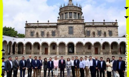 LA LUNA DE MIEL DEL CONGRESO CON SAMUEL GARCÍA, TENDRÁ DE TESTIGOS DE HONOR A LOS ALCALDES CON REGALO DECEMBRINO Y TODA LA COSA