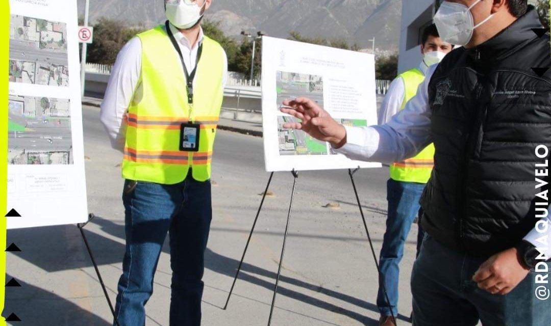 AMPLÍAN BANQUETAS PARA MEJORAR LA MOVILIDAD EN EL MUNICIPIO DE SANTA CATARINA