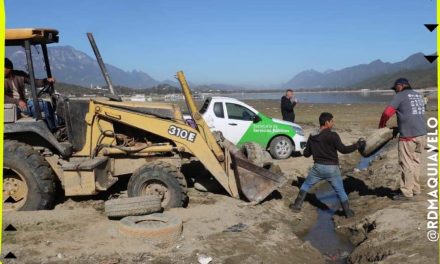 MIENTRAS TODOS SE PREOCUPAN DEL BAJO NIVEL DE AGUA EN LA PRESA DE LA BOCA, DAVID DE LA PEÑA ARRANCÓ OPERATIVO DE LIMPIEZA PARA CAPTAR MÁS AGUA