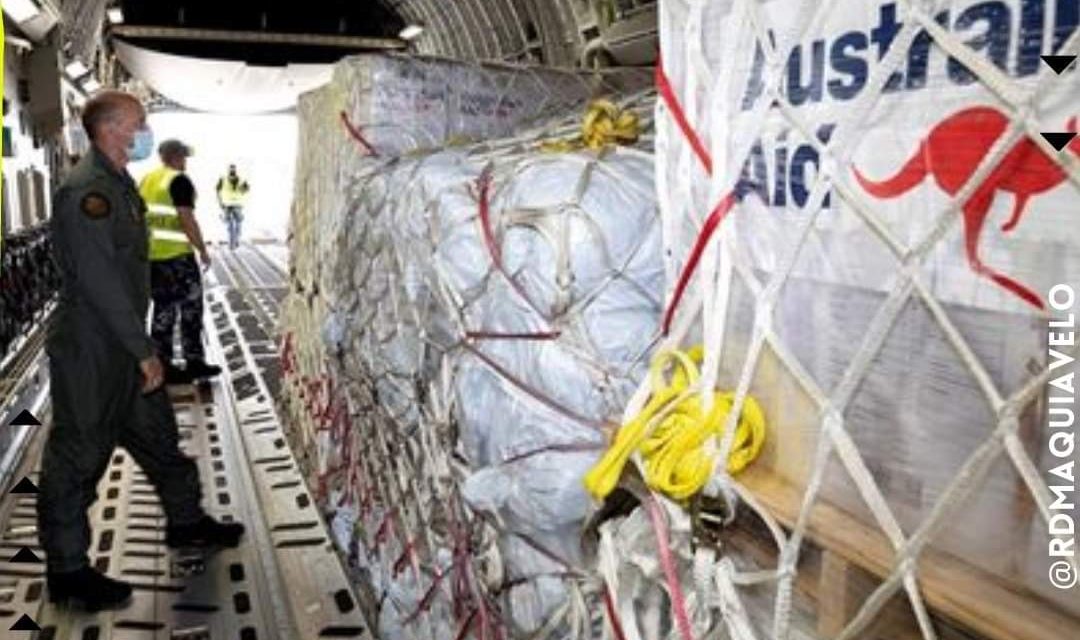 TONGA RECIBE SU PRIMER CARGAMENTO DE AYUDA HUMANITARIA TRAS LA ERUPCIÓN DEL VOLCÁN QUE DEVASTÓ AL PAÍS