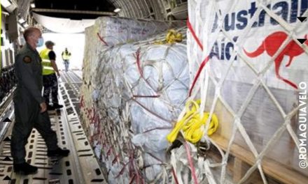 TONGA RECIBE SU PRIMER CARGAMENTO DE AYUDA HUMANITARIA TRAS LA ERUPCIÓN DEL VOLCÁN QUE DEVASTÓ AL PAÍS