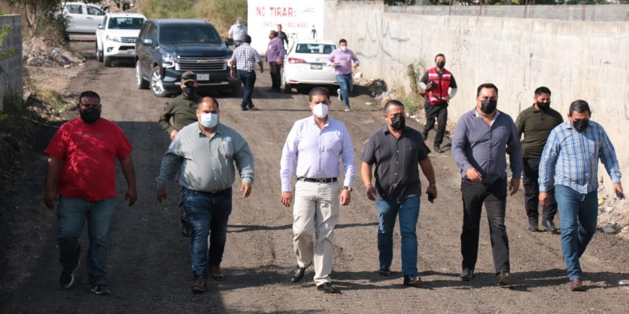 PRIORIZAN EN JUÁREZ A CIUDADANOS Y LES DAN ATENCIÓN OPORTUNA AL REPARAR CAMINO