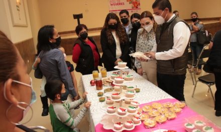 RECONOCEN EN JUÁREZ A MUJERES EMPRENDEDORAS TRAS EL TÉRMINO DE CURSOS