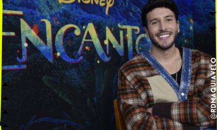 SEBASTIÁN YATRA “ENCANTÓ” A LOS OSCAR Y PELEARÁ POR QUEDARSE CON EL PREMIO