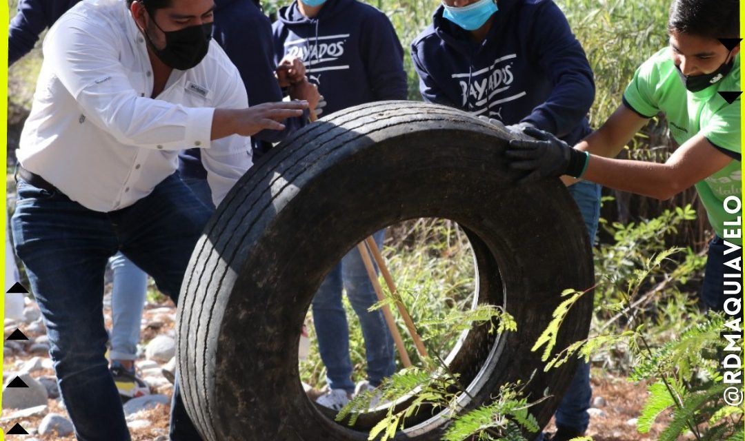 EN GUADALUPE LOS RAYADOS JUNTO CON EL MUNICIPIO LE SACAN “BRILLO” AL RÍO LA SILLA