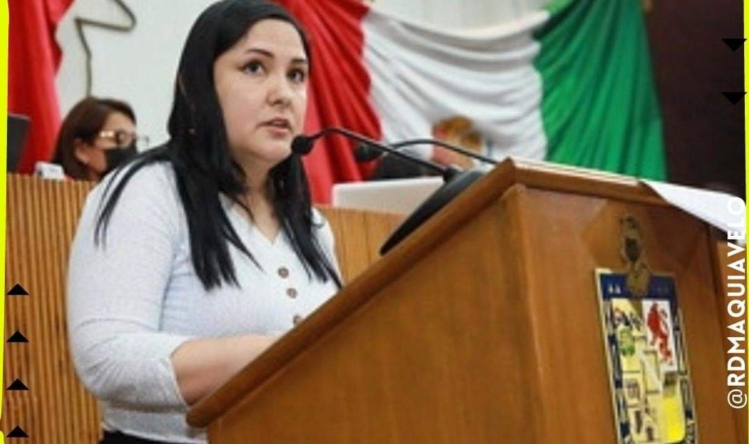 JESSICA MARTÍNEZ DE LAS POCAS LEGISLADORAS QUE PELEAN A FAVOR DE LA MUJERES