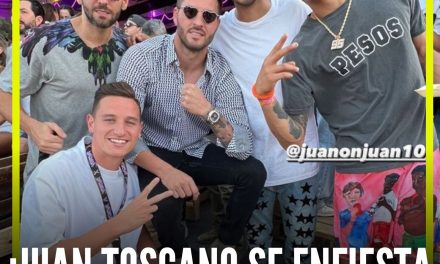 JUAN TOSCANO CELEBRA SU ANILLO DE NBA EN EL MACHACA JUNTO A JUGADORES DE TIGRES