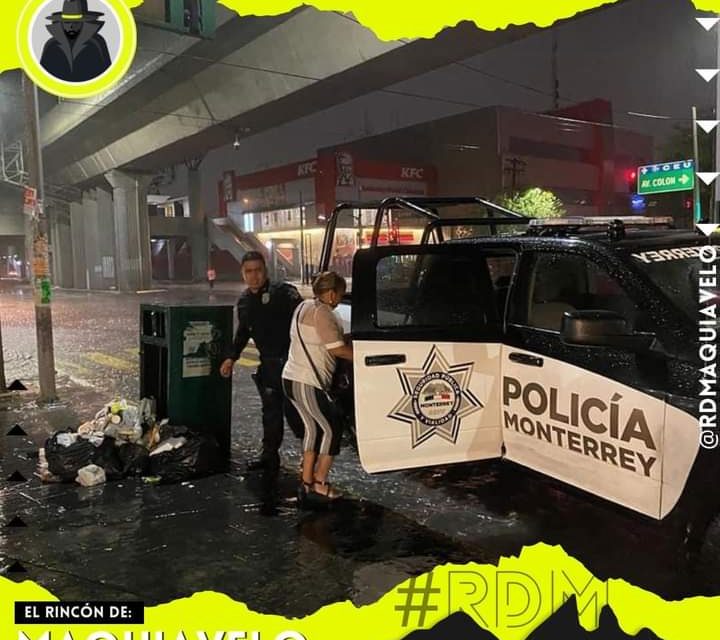 POLICÍAS APOYAN A LA CIUDADANÍA ANTE CRISIS DEL TRANSPORTE PÚBLICO Y FUERTES LLUVIAS