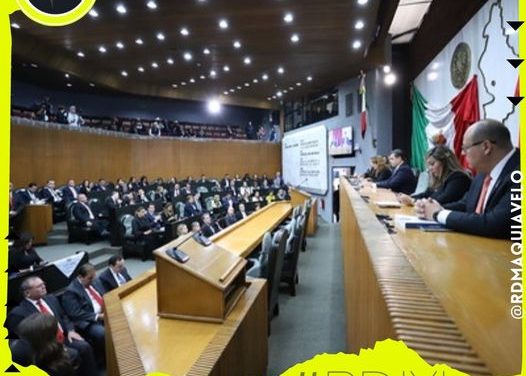 CONGRESO NO DA UNA RESPUESTA SEGURA ANTE LA POSIBILIDAD DE QUE ADRIÁN DE LA GARZA TOME EL CARGO DE FISCAL