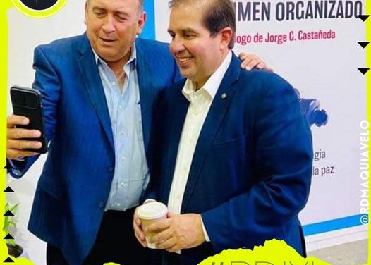 PRESENTA RUBÉN MOREIRA SU “JAQUE MATE” EN LA FERIA DEL LIBRO