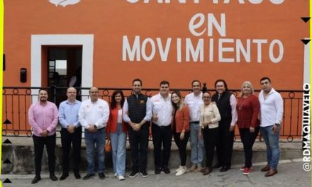 INAUGURA HORACIO TIJERINA Y EDELMIRO CAVAZOS UNA CASA NARANJA  EN SANTIAGO