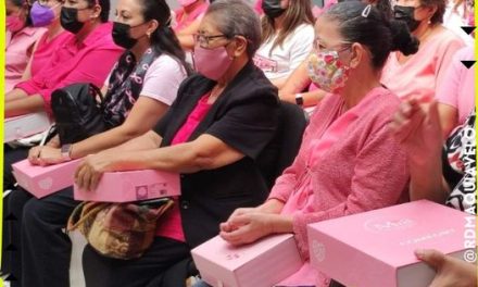 GOBIERNO DE NUEVO LEÓN ENTREGA 25 PRÓTESIS A MUJERES CON CÁNCER DE MAMA