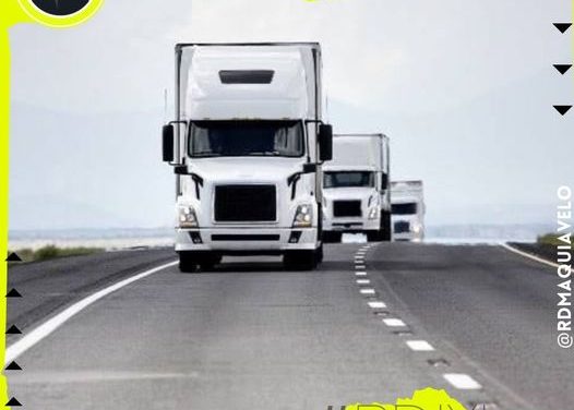 DESACATAN CHOFERES DE UNIDADES DE CARGA PESADA REGLAMENTO DE TRÁNSITO