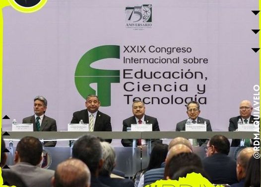 RECTOR DE UANL SANTOS GUZMÁN, PRESENTE EN FIME PARA FESTEJAR SU 75 ANIVERSARIO