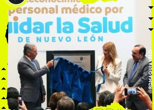 EN RECONOCIMIENTO AL SECTOR MÉDICO, GOBIERNO ESTATAL DEVELA PLACA