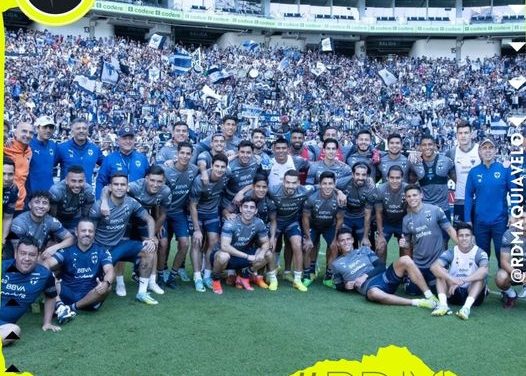 BUSCA RAYADOS DAR LA VUELTA EN SU CASA Y CON SU GENTE