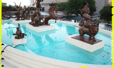 DESPUES DE LOS TRABAJOS DE RESTAURACIÓN, LA FUENTE DE NEPTUNO ¡VOLVIÓ A LA VIDA!