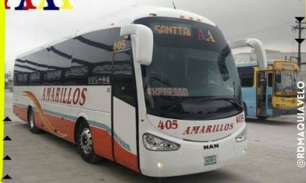 ABANDONA CHOFER A PASAJEROS EN PLENA CARRETERA TRAS RENUNCIAR